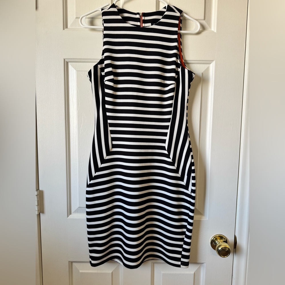 Black & White Striped Sleeveless Sheath Dress